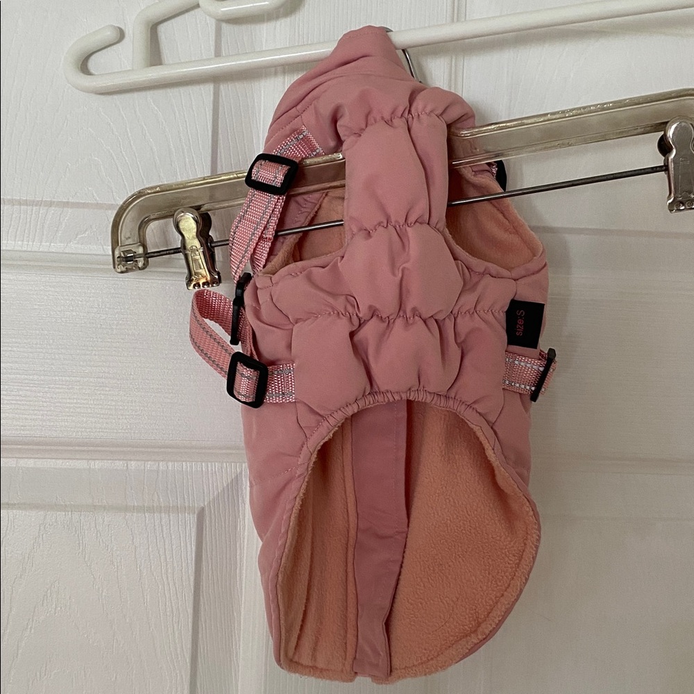Small Pup Pink Jacket with Harness - Picture 2 of 7